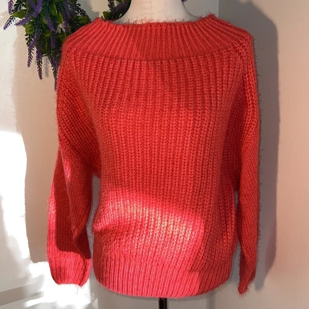 Easel, S, Long sleeve, salmon color, oversized‎ chunky loose cable knit sweater